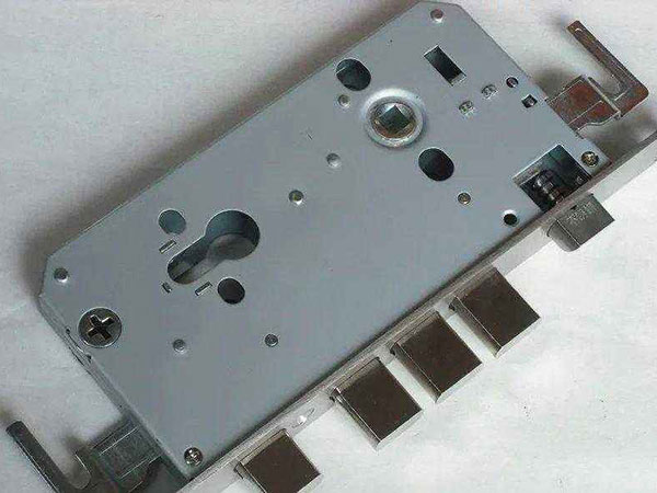 疏勒24小时上门开锁公司